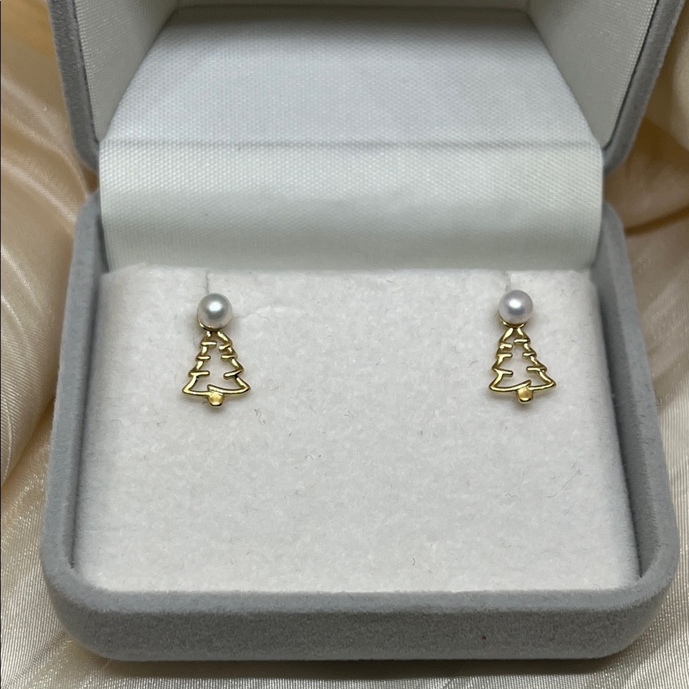 Freshwater Pearl Christmas Tree Earrings